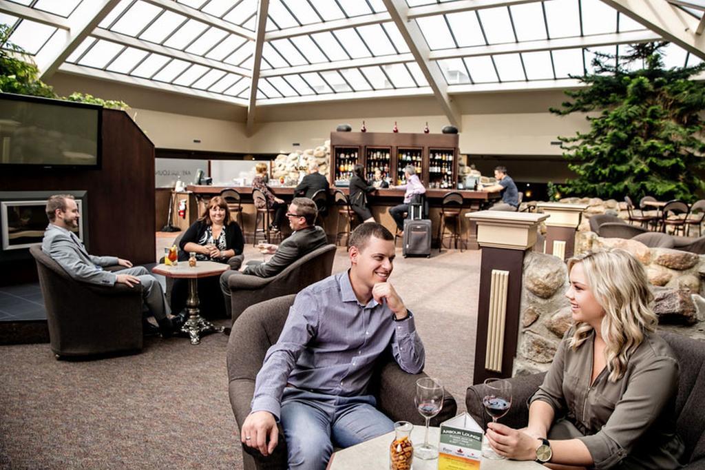 Edmonton Inn And Conference Centre מראה חיצוני תמונה