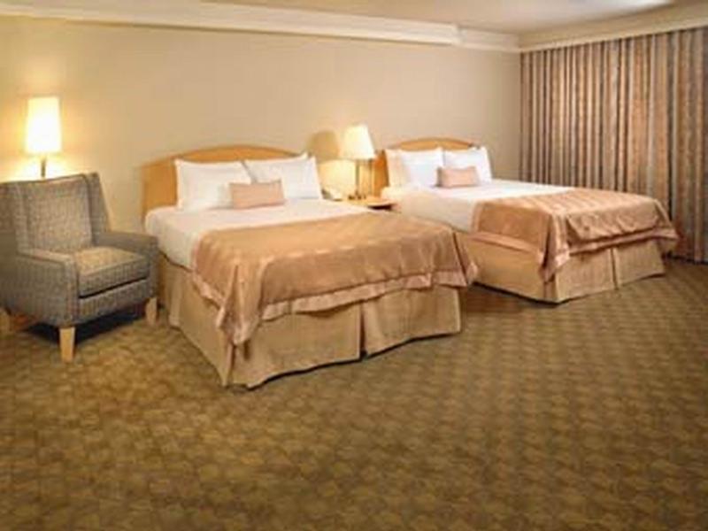 Edmonton Inn And Conference Centre מראה חיצוני תמונה